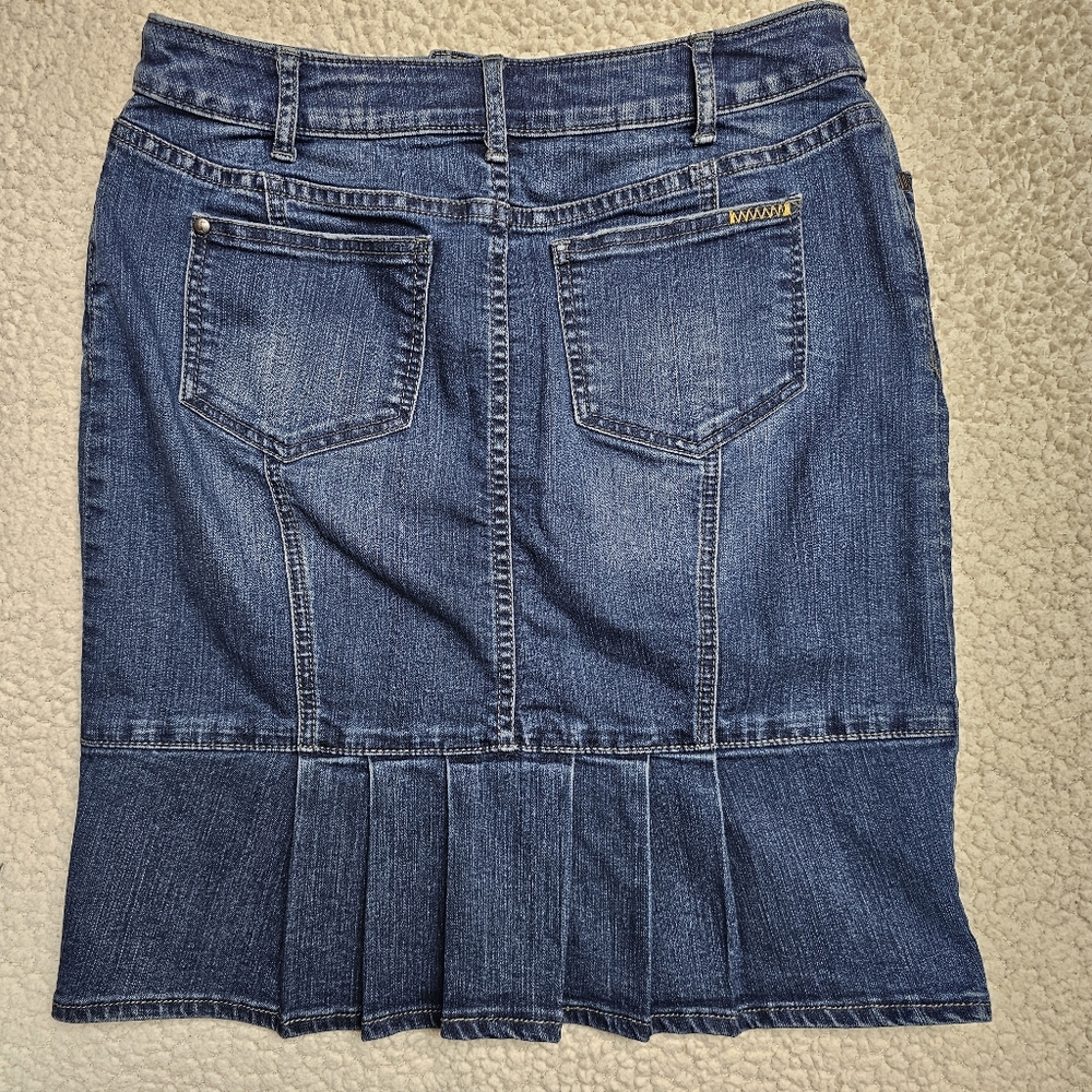 Pilcro Letterpress Denim Mini Skirt Pleated Back  Sz 28 Academia Preppy